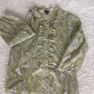 Three quarter sleeve blouse